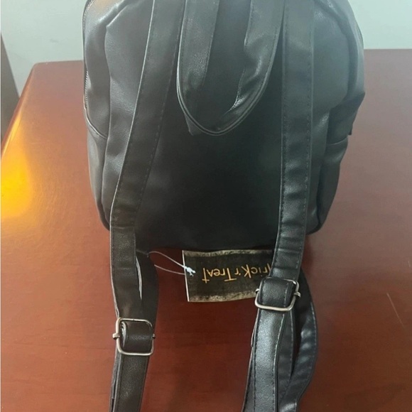 Trick ’r Treat Sam Mini Backpack Hot Topic Exclusive Horror Halloween Bag - Picture 4 of 4